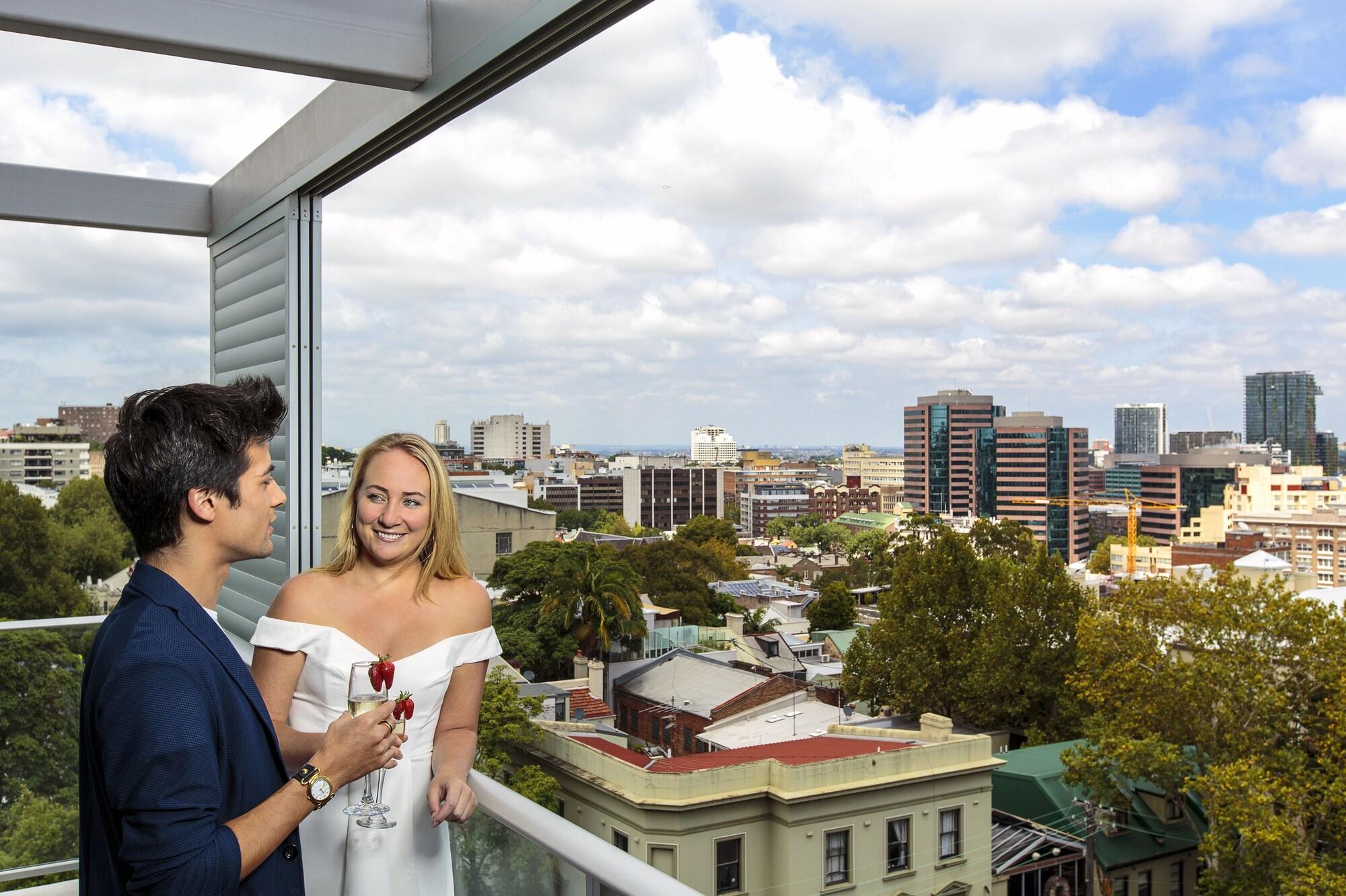 Adge Hotel And Residences Sydney Exterior foto